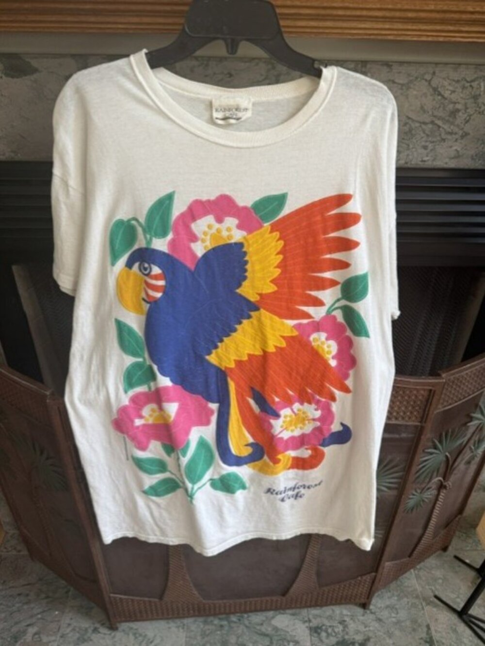 Vintage 90s Rainbow Color Rainforest Cafe Graphic Parrot Night Shirt/Cover Up